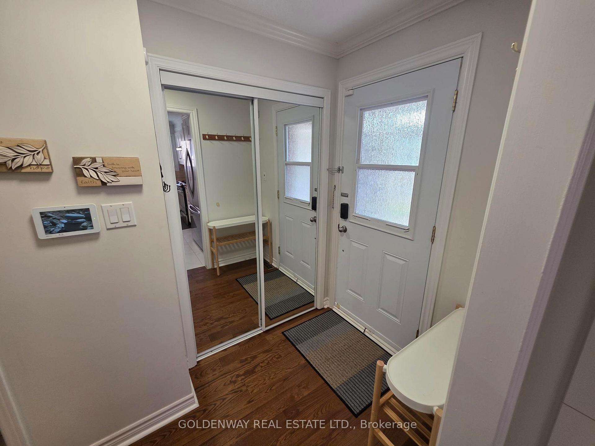 Photo 9 of 129 Major Buttons Drive, Markham, Sherwood-Amberglen — HOMEH