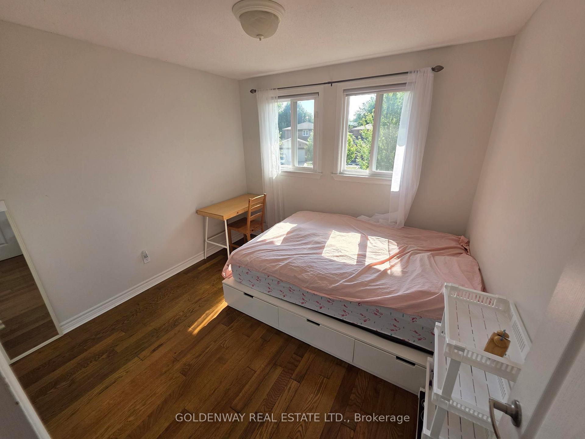 Photo 28 of 129 Major Buttons Drive, Markham, Sherwood-Amberglen — HOMEH
