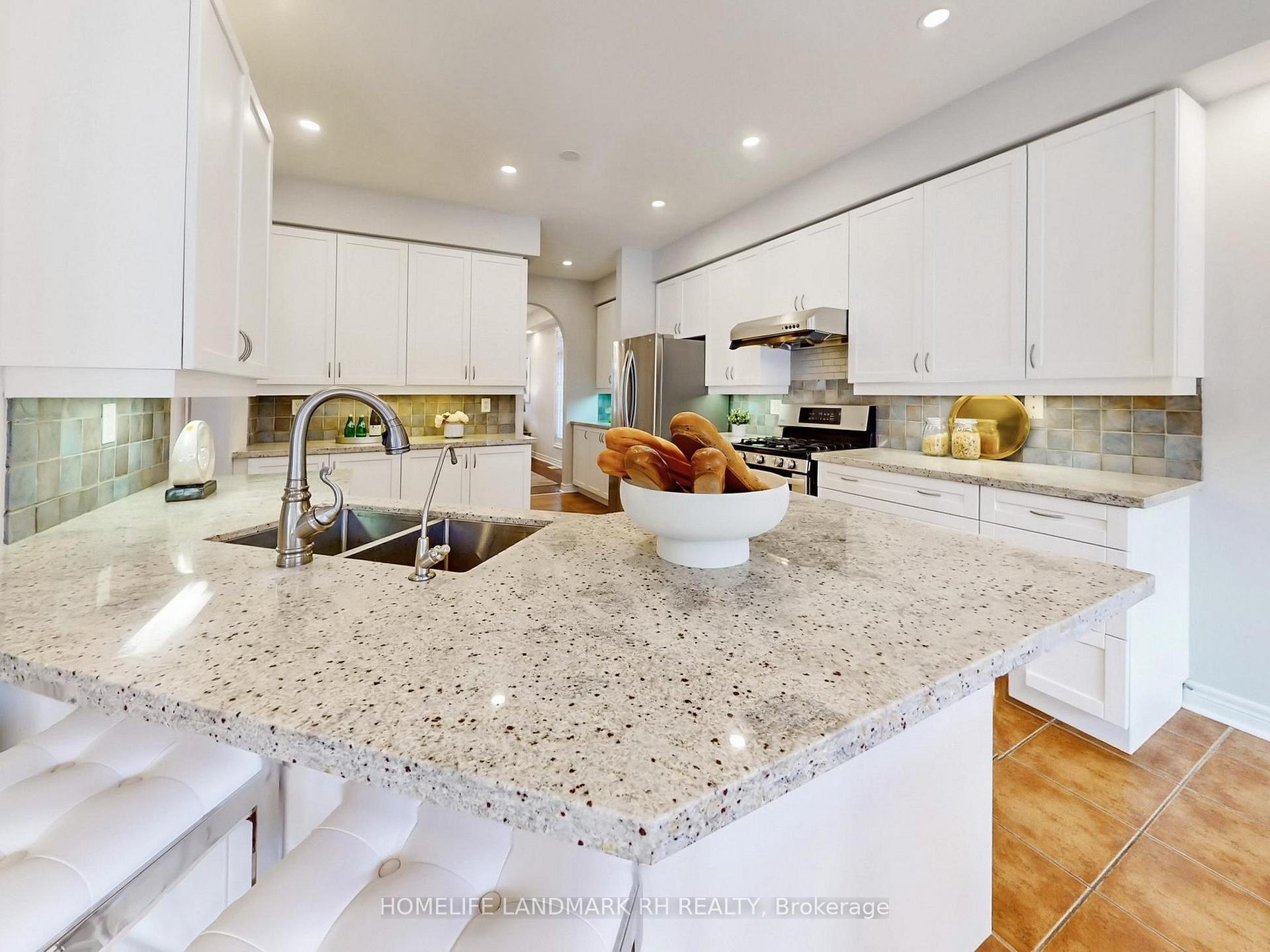 Photo 9 of 17 Gordon Weeden Road, Markham, Greensborough — HOMEH