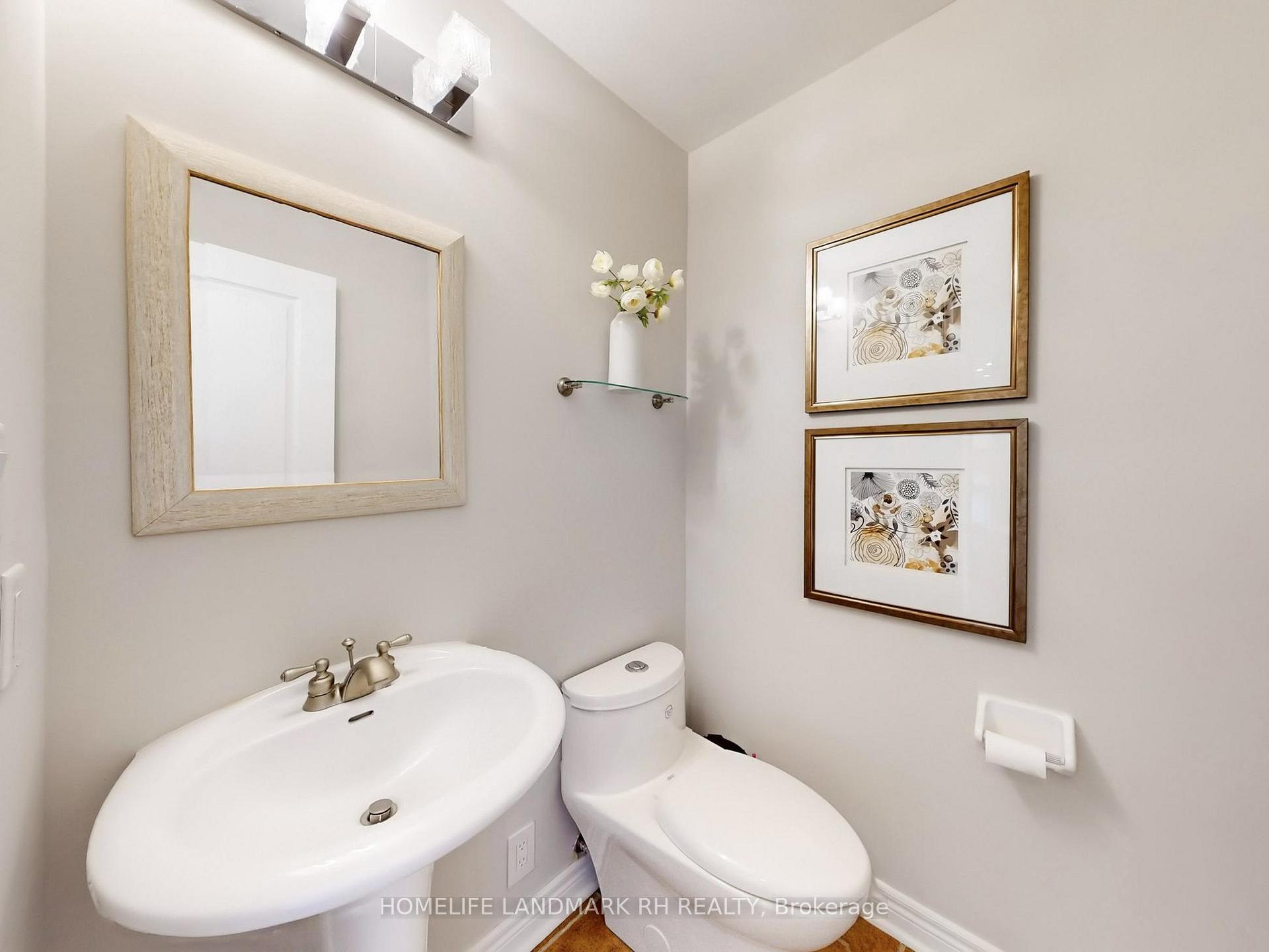 Photo 12 of 17 Gordon Weeden Road, Markham, Greensborough — HOMEH