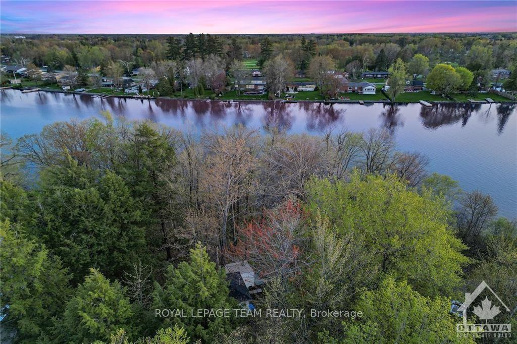 Photo 2 of 2490F River Road, Ottawa, Manotick East to Manotick Station — HOMEH