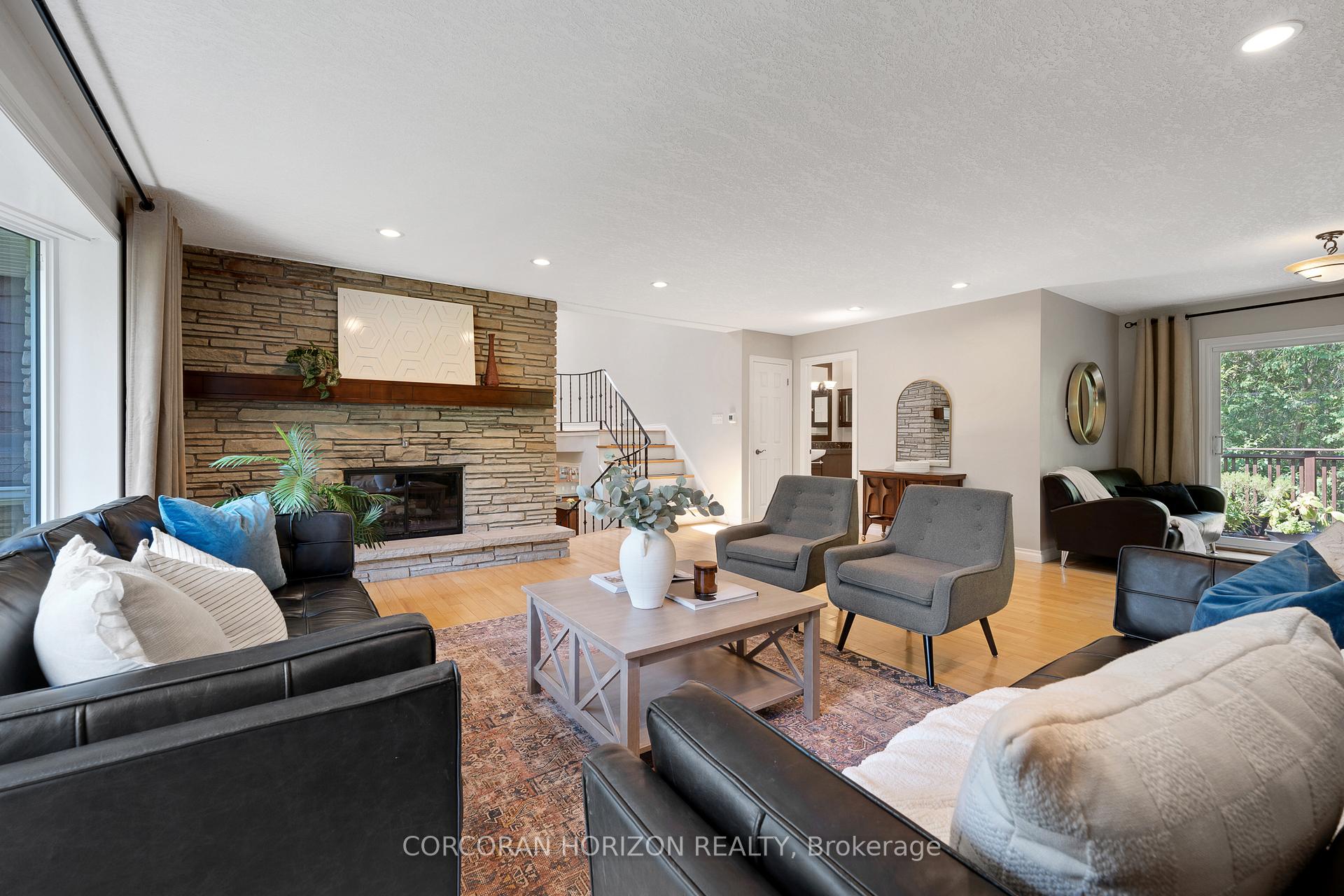 Photo 19 of 8 Sunbridge Crescent, Kitchener — HOMEH