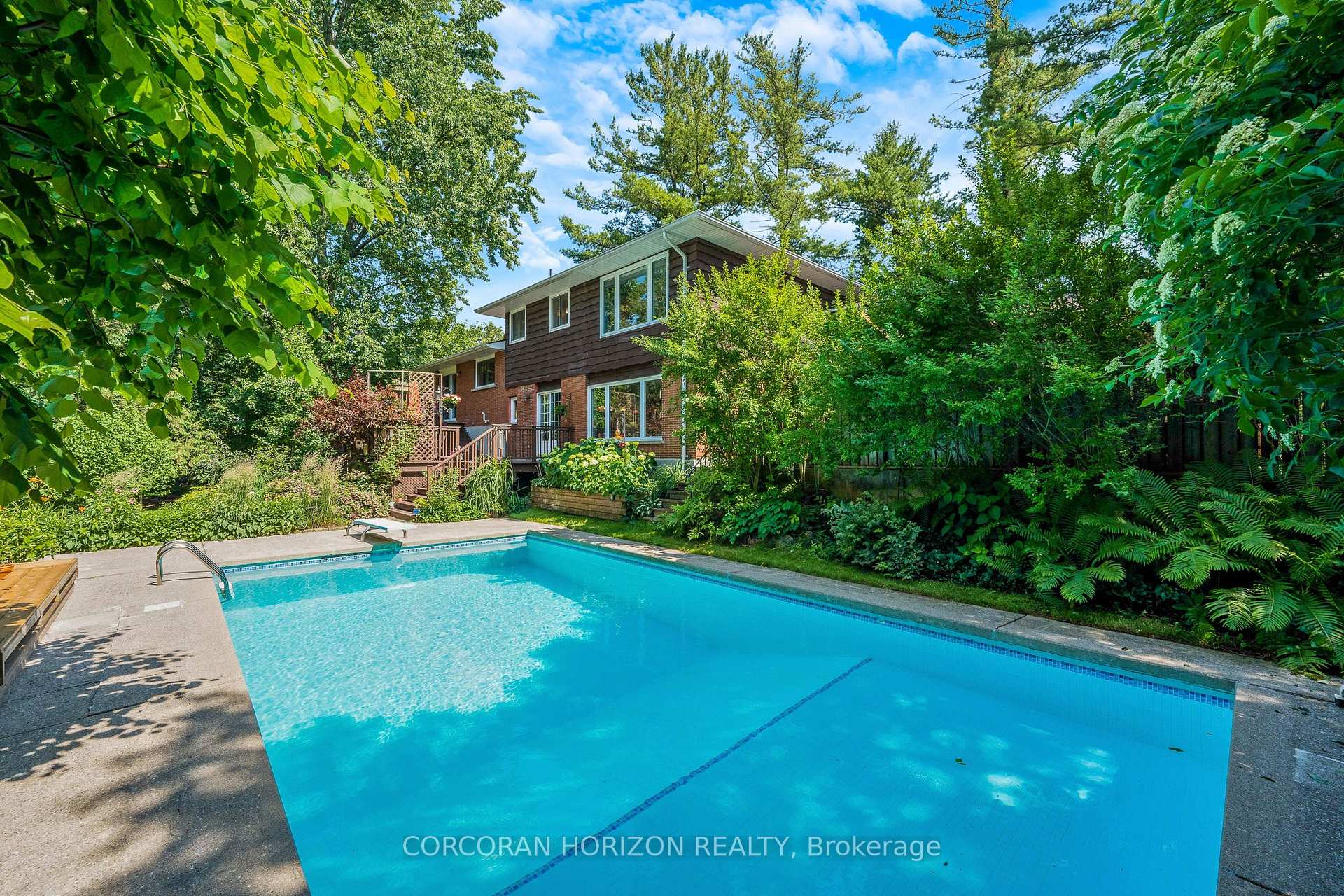 Photo 34 of 8 Sunbridge Crescent, Kitchener — HOMEH