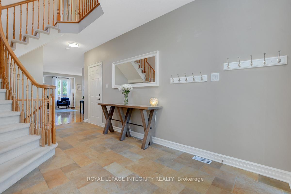 Photo 3 of 165 Saltspring Private, Ottawa, Kanata - Bridlewood — HOMEH