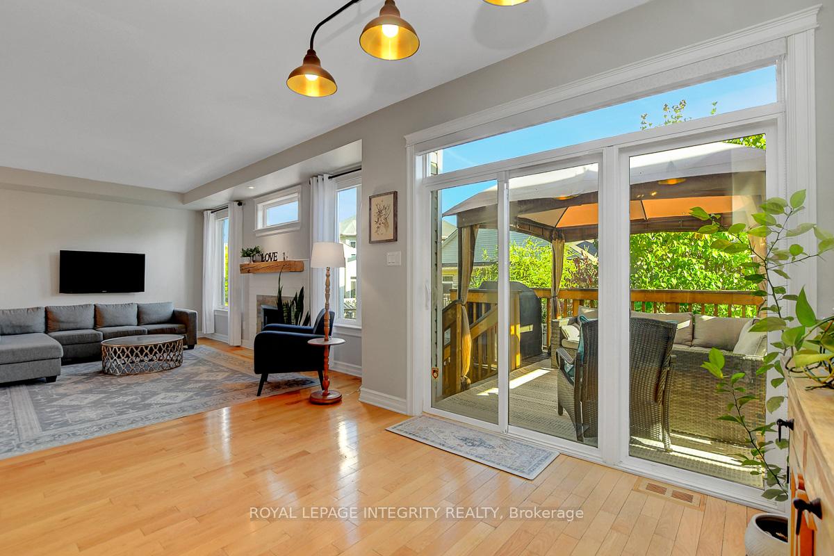 Photo 14 of 165 Saltspring Private, Ottawa, Kanata - Bridlewood — HOMEH