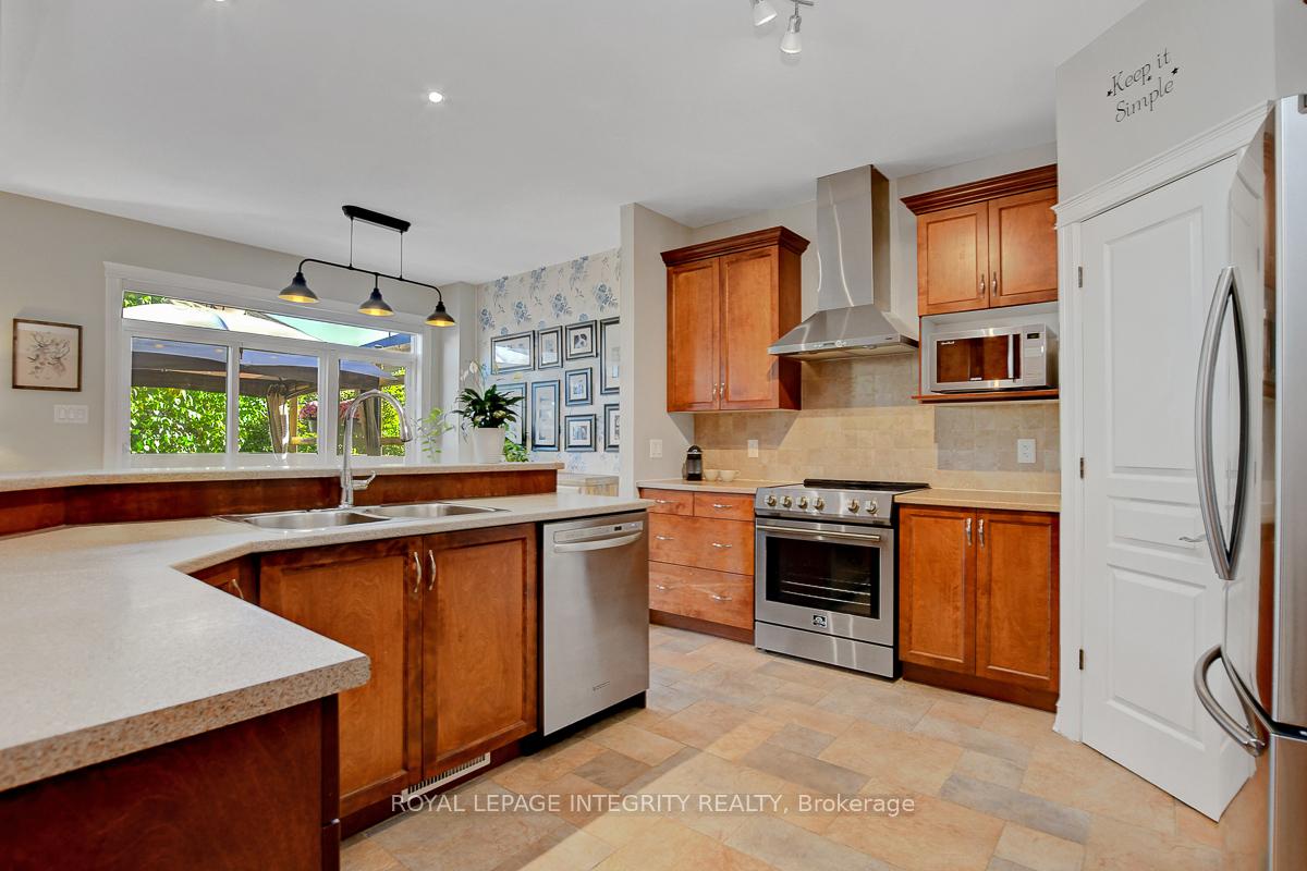 Photo 16 of 165 Saltspring Private, Ottawa, Kanata - Bridlewood — HOMEH