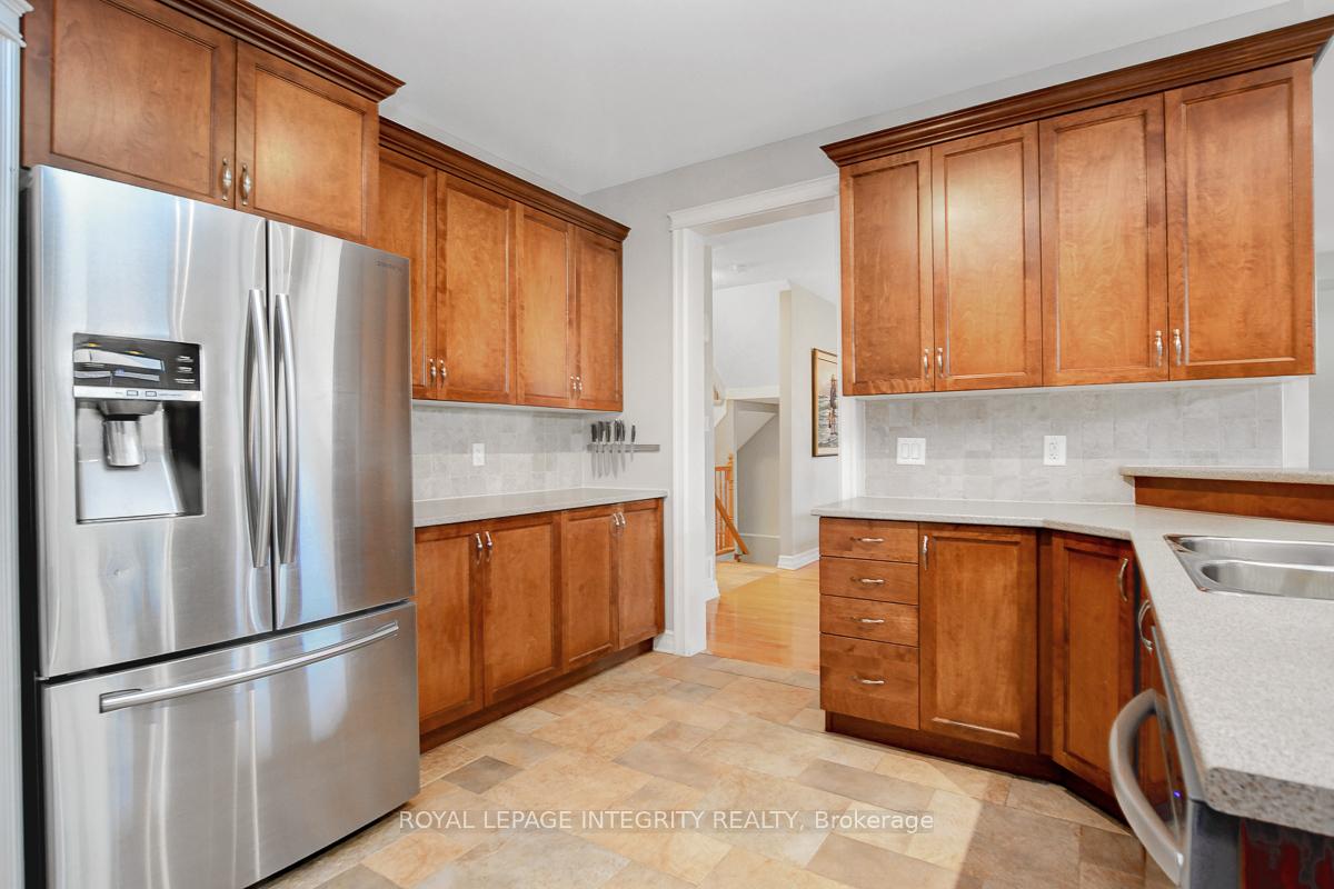 Photo 18 of 165 Saltspring Private, Ottawa, Kanata - Bridlewood — HOMEH