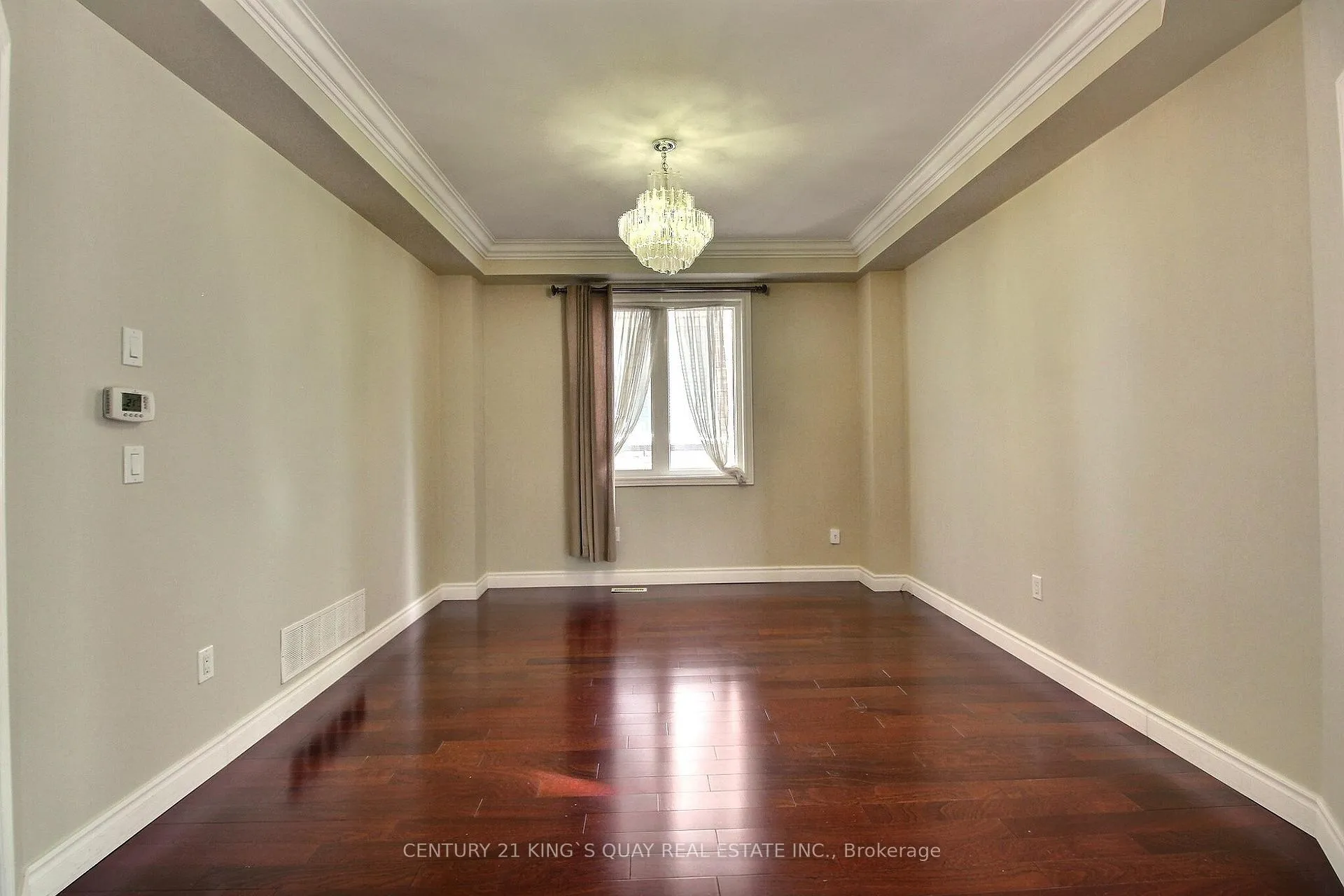 Photo 11 of 60 The Fairways, Markham, Angus Glen — HOMEH
