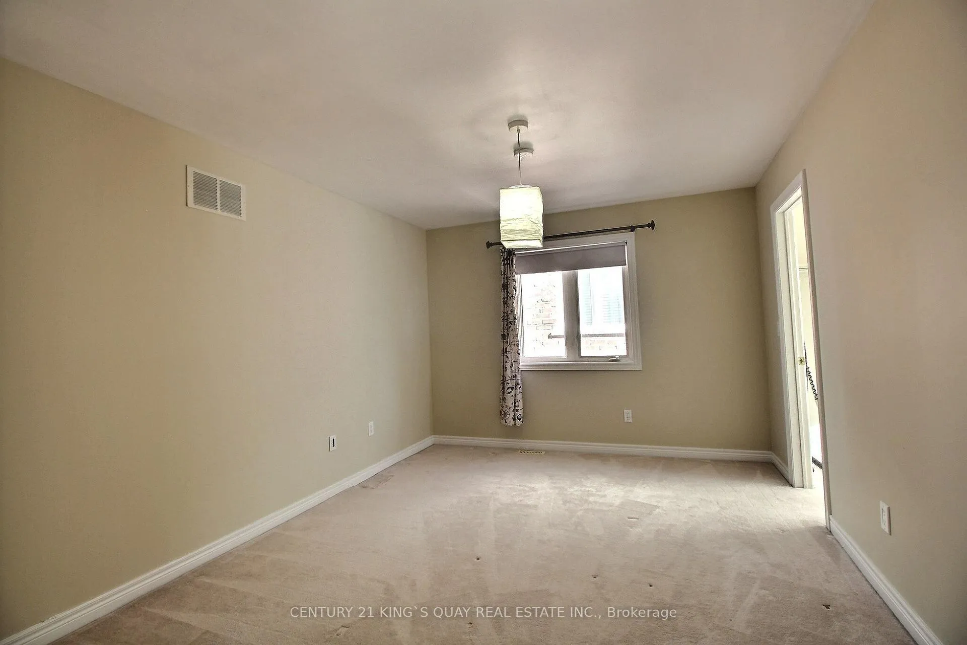 Photo 15 of 60 The Fairways, Markham, Angus Glen — HOMEH