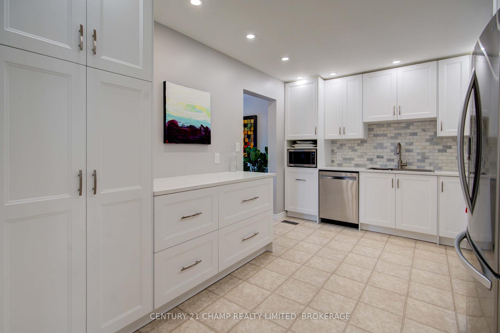 Photo 16 of 15 Raycraft Drive, Loyalist, Amherstview — HOMEH