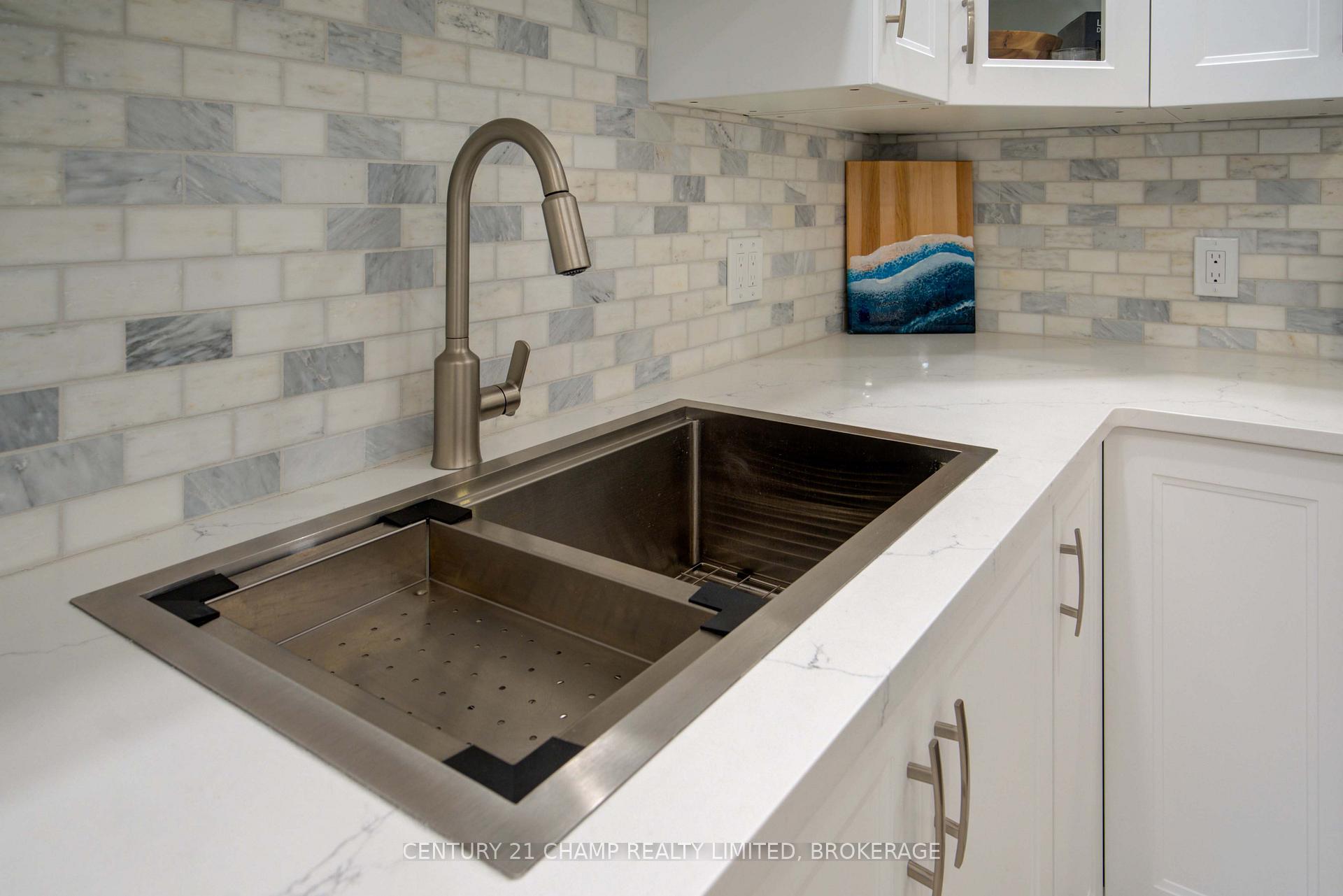 Photo 19 of 15 Raycraft Drive, Loyalist, Amherstview — HOMEH