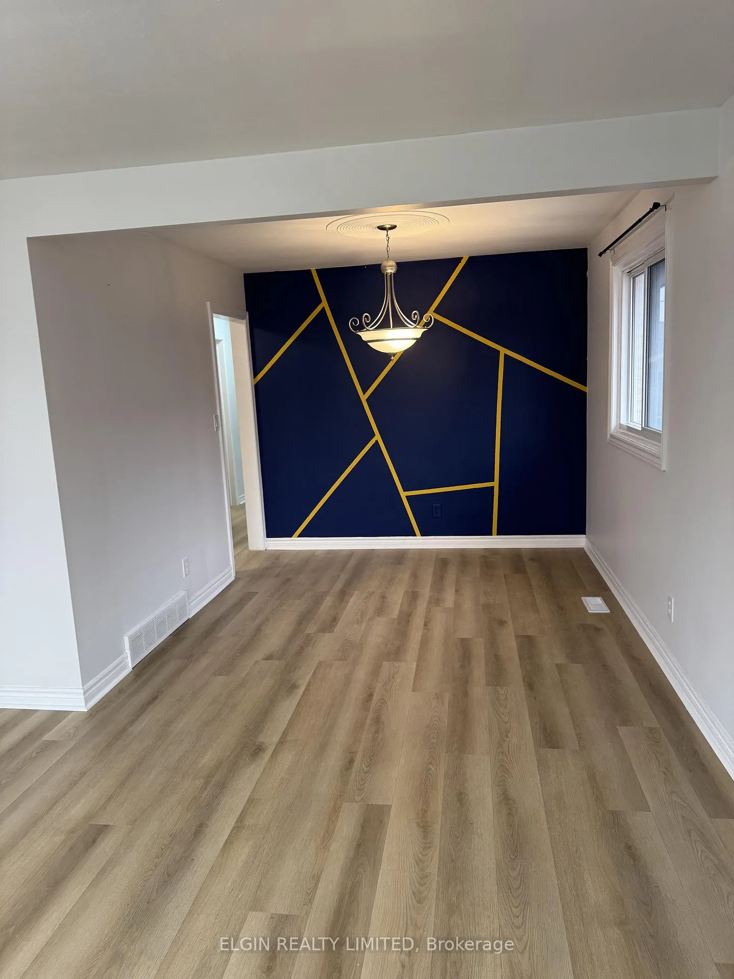 Photo 7 of 213 Highview Drive, St. Thomas — HOMEH