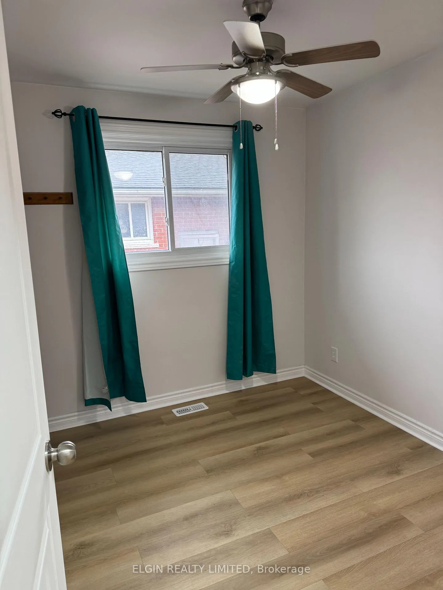 Photo 16 of 213 Highview Drive, St. Thomas — HOMEH