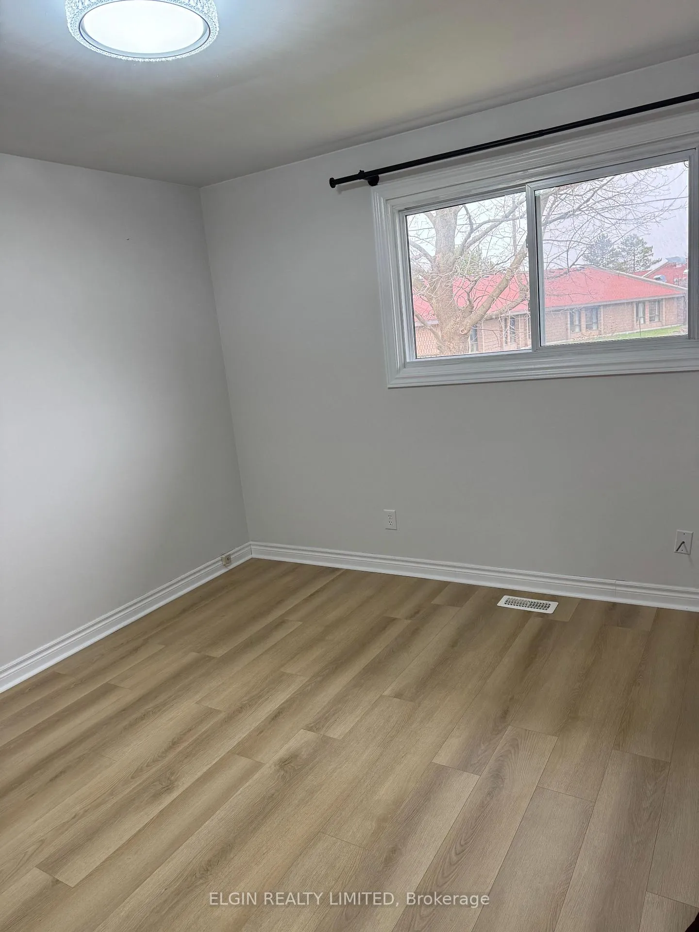Photo 18 of 213 Highview Drive, St. Thomas — HOMEH