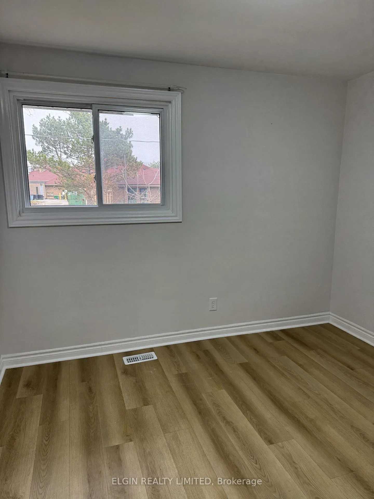 Photo 20 of 213 Highview Drive, St. Thomas — HOMEH