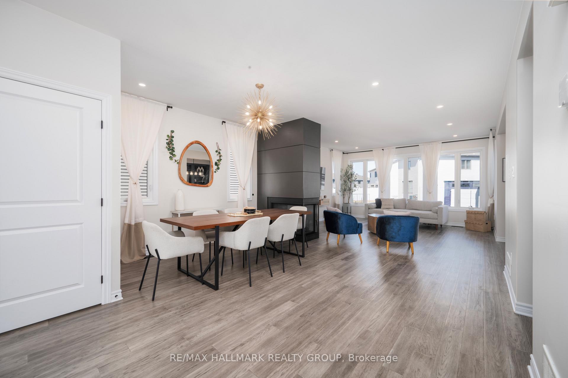 Photo 5 of 59 Defence Street, Ottawa, Kanata - Emerald Meadows/Trailwest — HOMEH