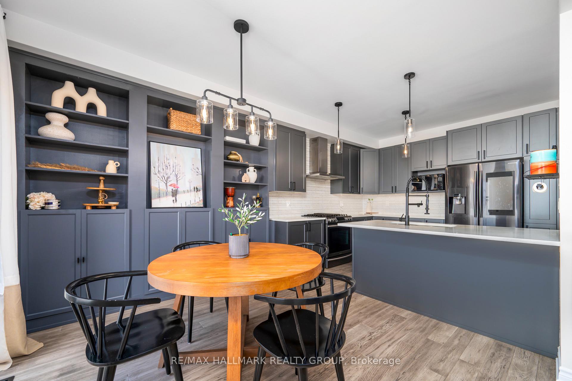 Photo 10 of 59 Defence Street, Ottawa, Kanata - Emerald Meadows/Trailwest — HOMEH
