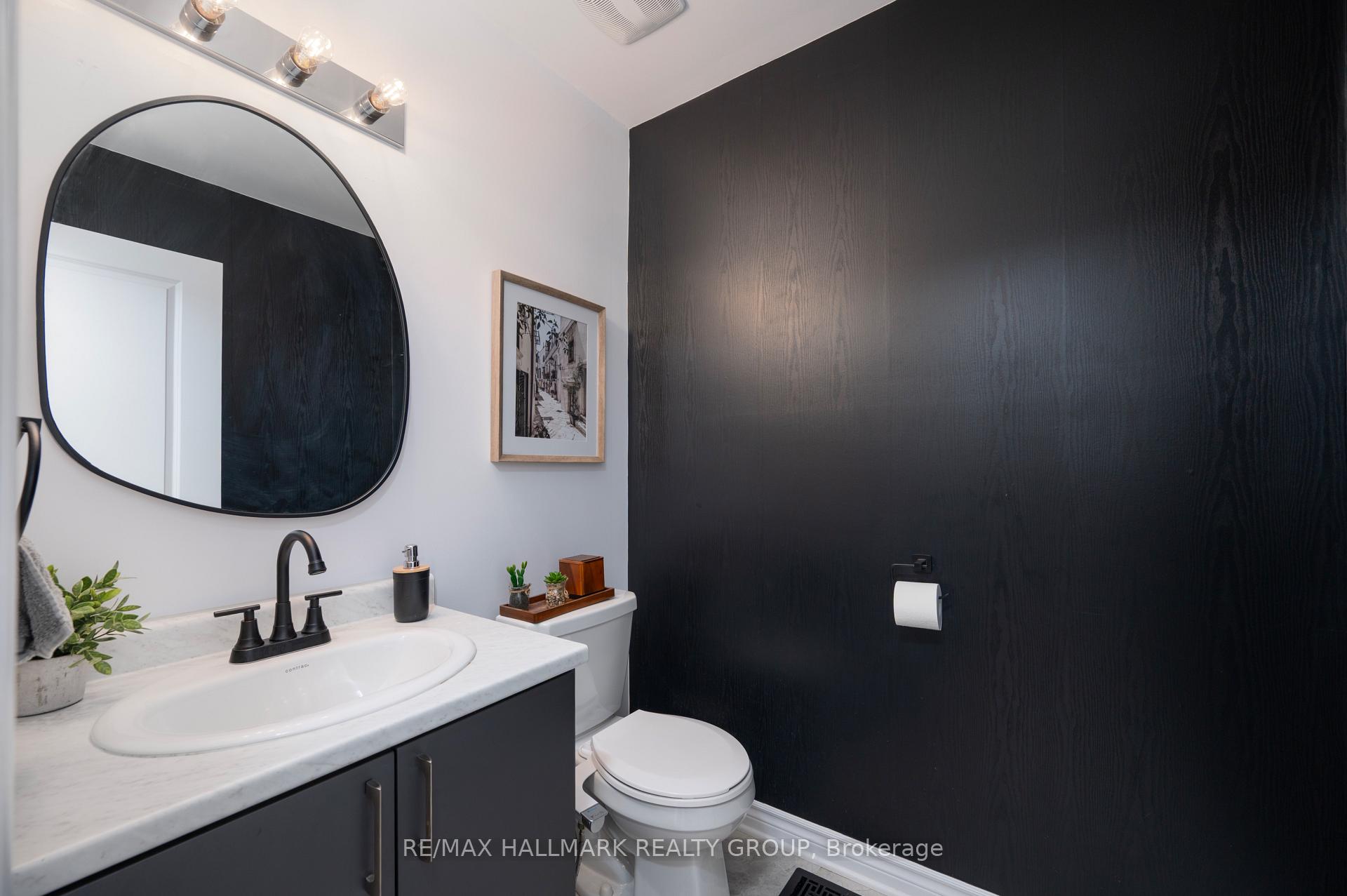 Photo 11 of 59 Defence Street, Ottawa, Kanata - Emerald Meadows/Trailwest — HOMEH