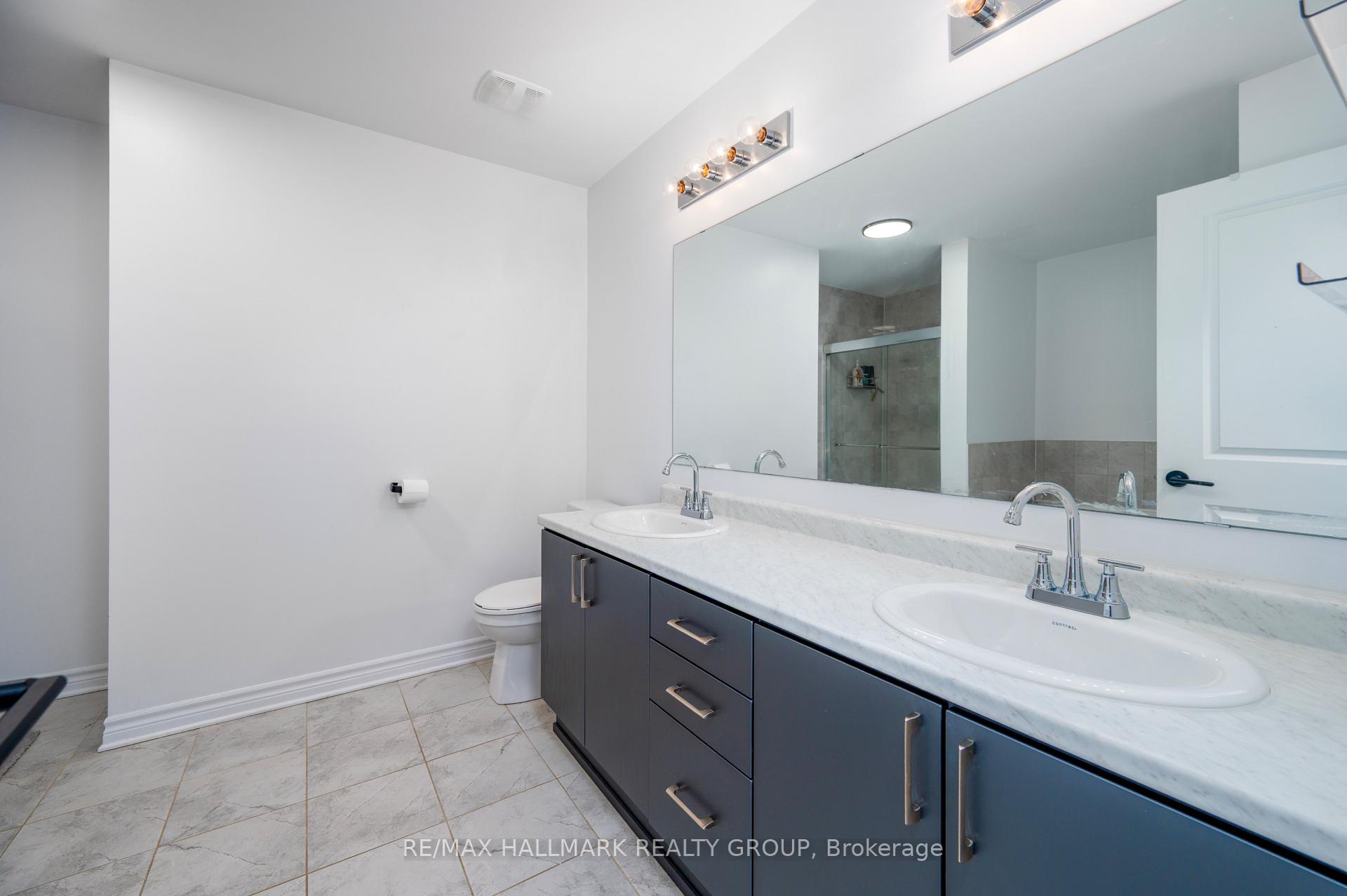 Photo 15 of 59 Defence Street, Ottawa, Kanata - Emerald Meadows/Trailwest — HOMEH