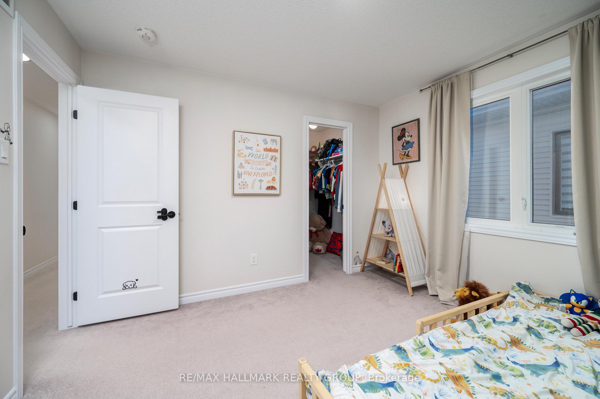 Photo 18 of 59 Defence Street, Ottawa, Kanata - Emerald Meadows/Trailwest — HOMEH