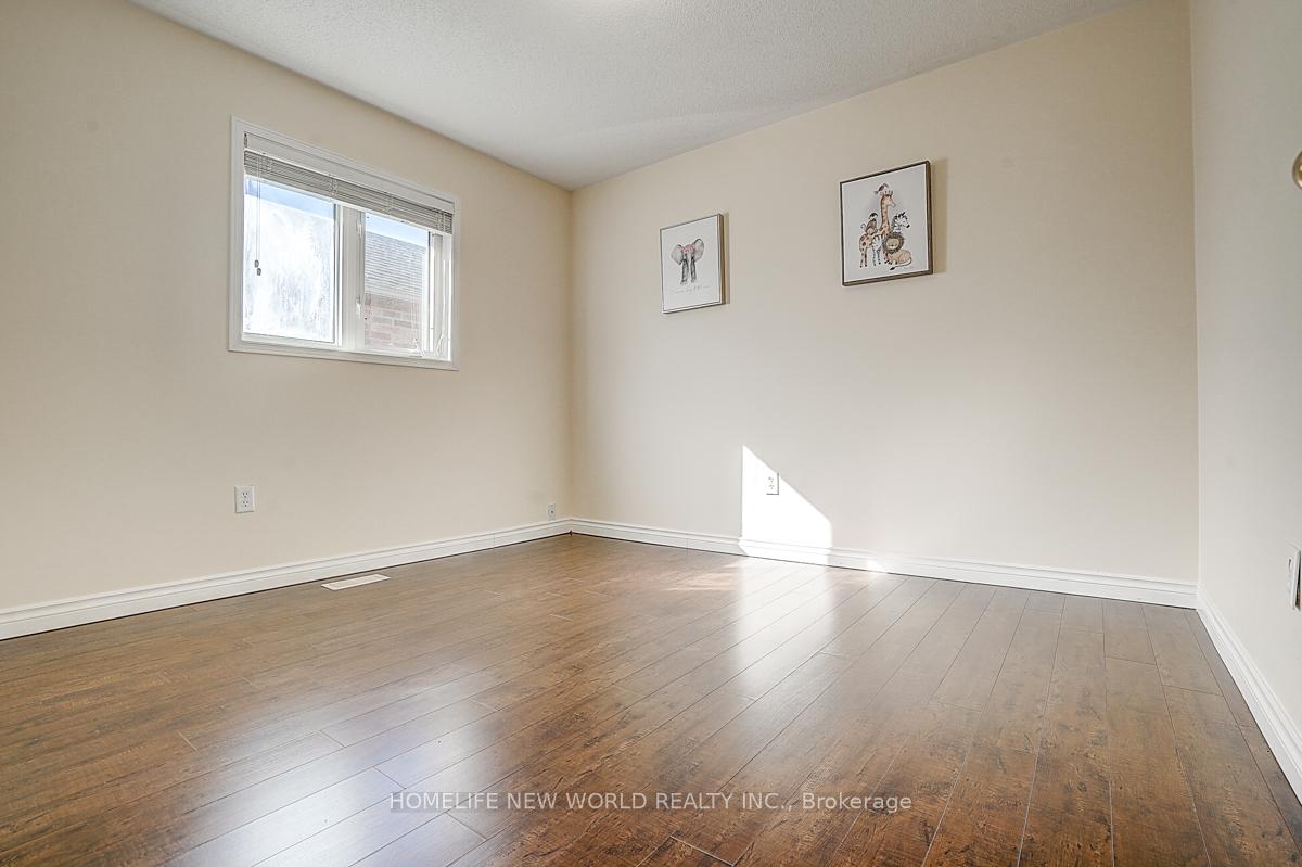 Photo 34 of 582 Fred Mclaren Boulevard, Markham, Wismer — HOMEH