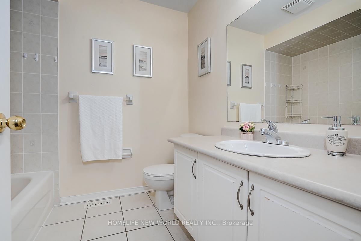 Photo 39 of 582 Fred Mclaren Boulevard, Markham, Wismer — HOMEH
