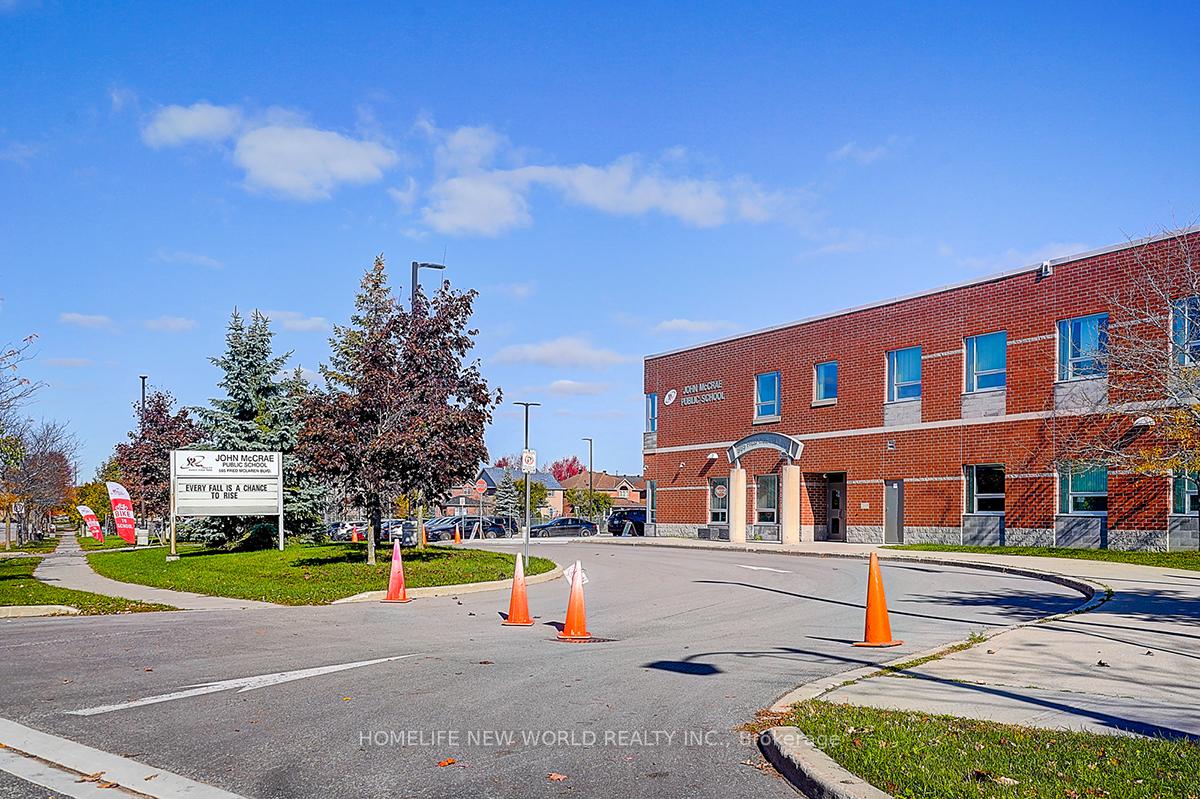 Photo 48 of 582 Fred Mclaren Boulevard, Markham, Wismer — HOMEH