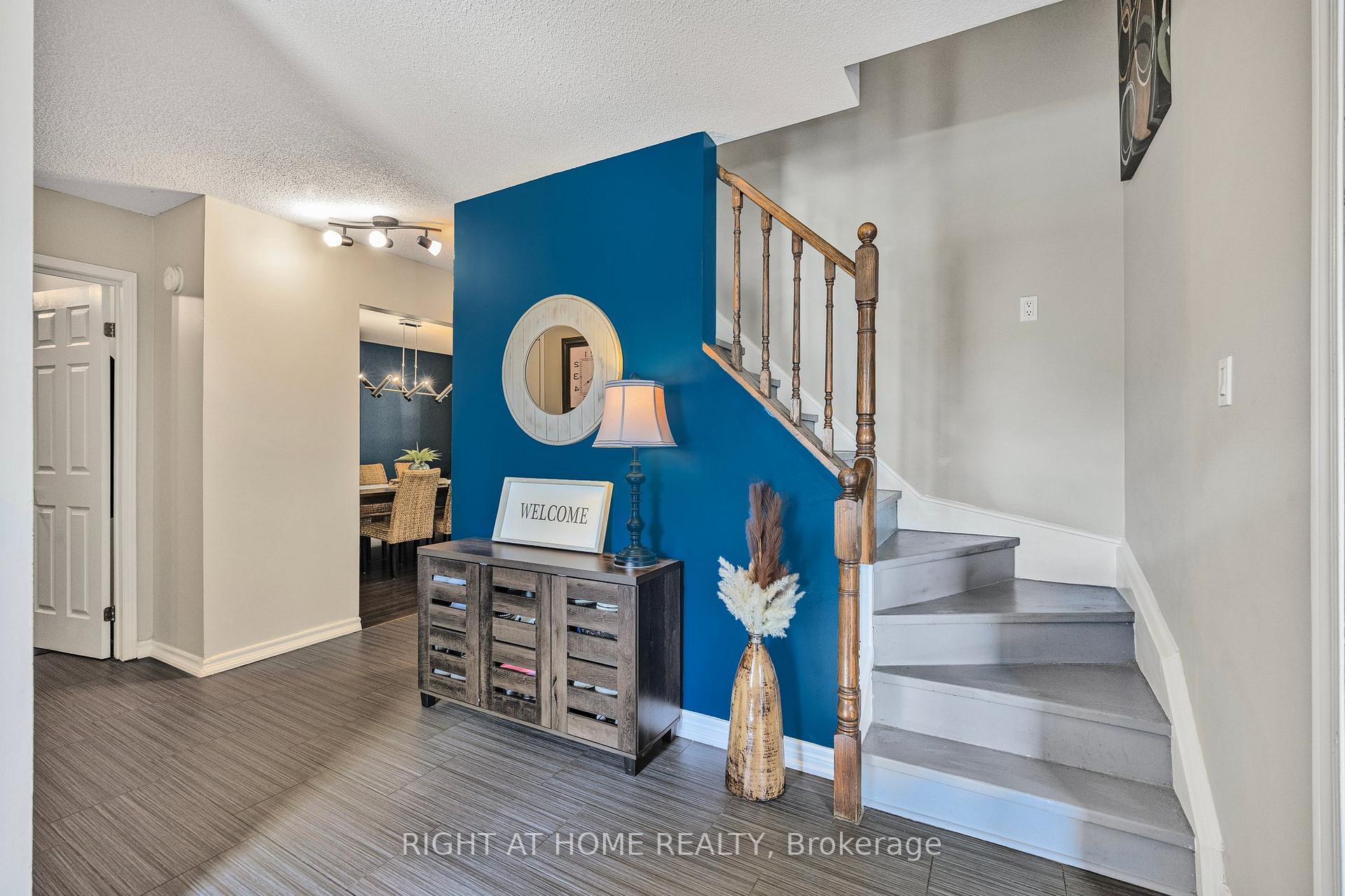 Photo 9 of 1057 Vance Crescent, Innisfil, Alcona — HOMEH