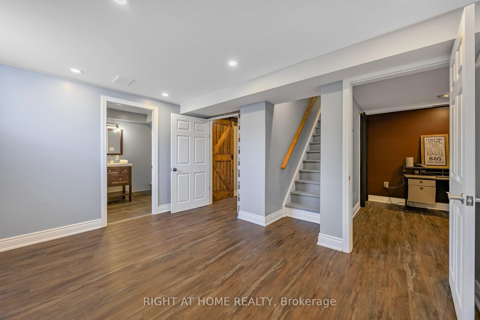 Photo 21 of 1057 Vance Crescent, Innisfil, Alcona — HOMEH