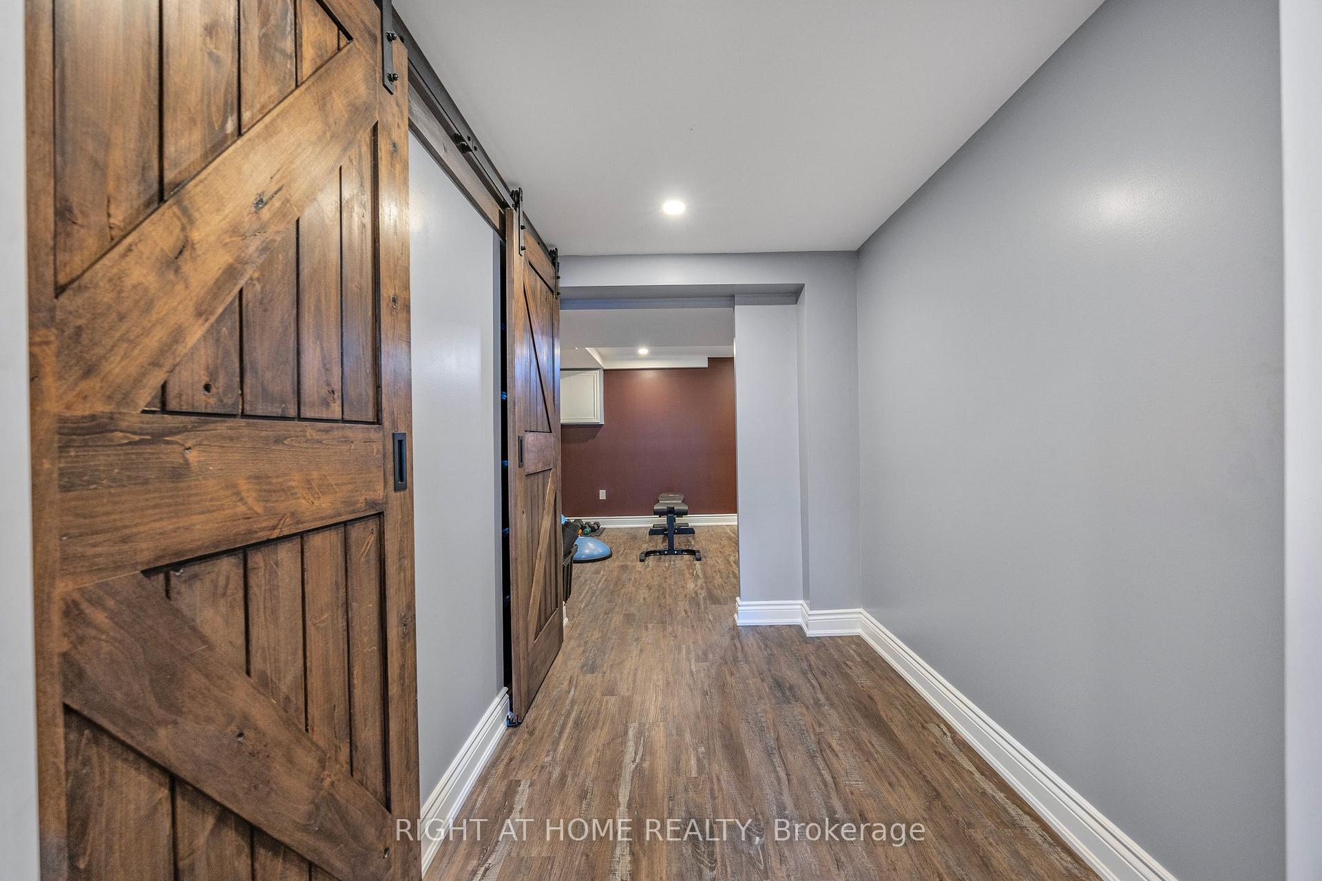 Photo 26 of 1057 Vance Crescent, Innisfil, Alcona — HOMEH