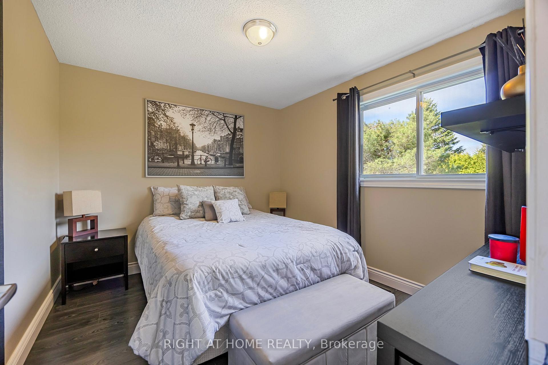 Photo 29 of 1057 Vance Crescent, Innisfil, Alcona — HOMEH