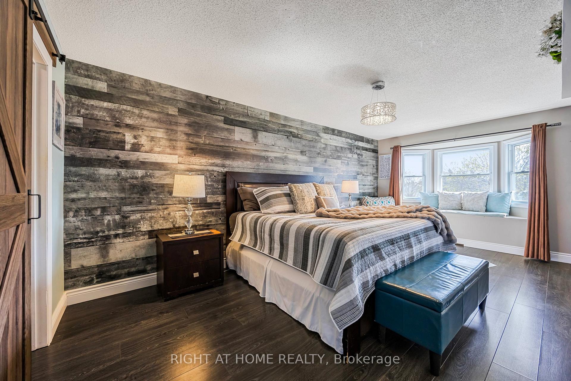 Photo 31 of 1057 Vance Crescent, Innisfil, Alcona — HOMEH