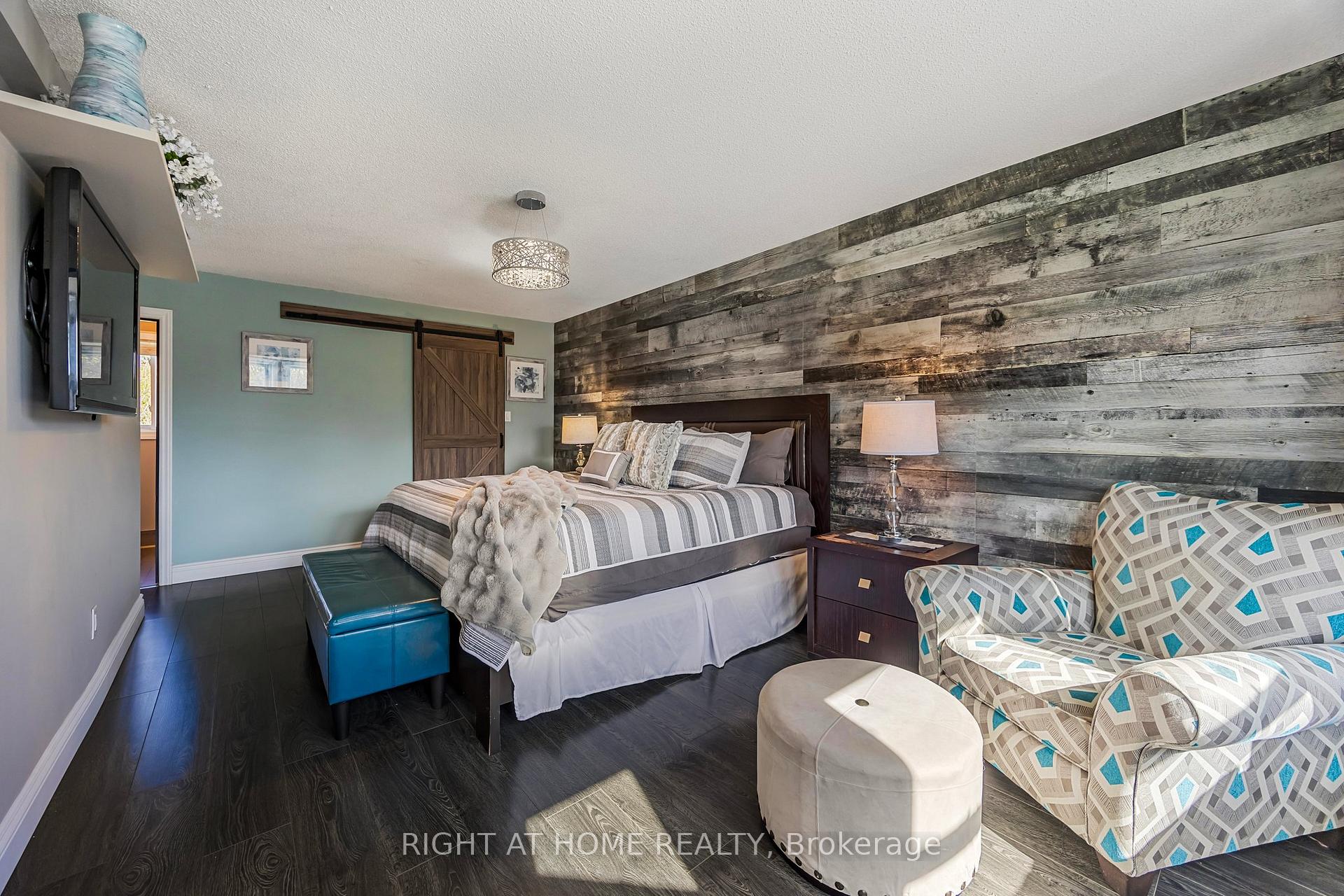 Photo 32 of 1057 Vance Crescent, Innisfil, Alcona — HOMEH