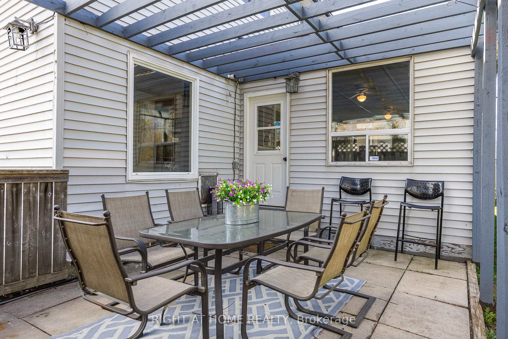 Photo 37 of 1057 Vance Crescent, Innisfil, Alcona — HOMEH