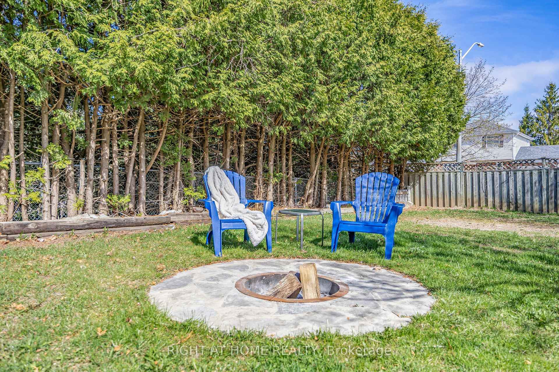 Photo 39 of 1057 Vance Crescent, Innisfil, Alcona — HOMEH