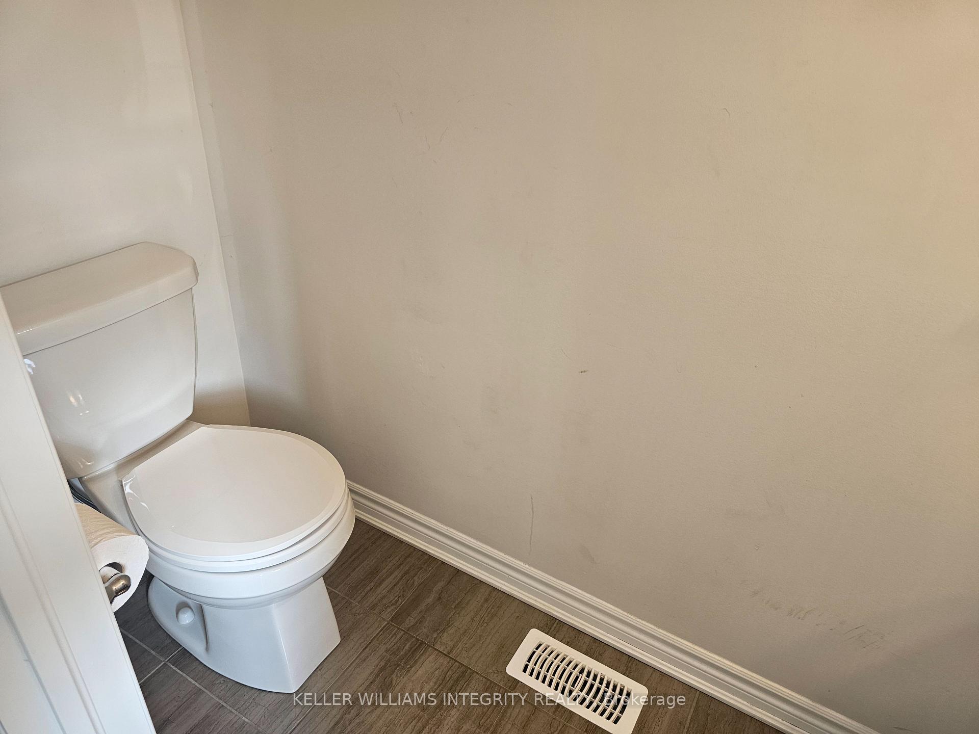 Photo 13 of 568 Roundleaf Way, Ottawa, Kanata - Emerald Meadows/Trailwest — HOMEH