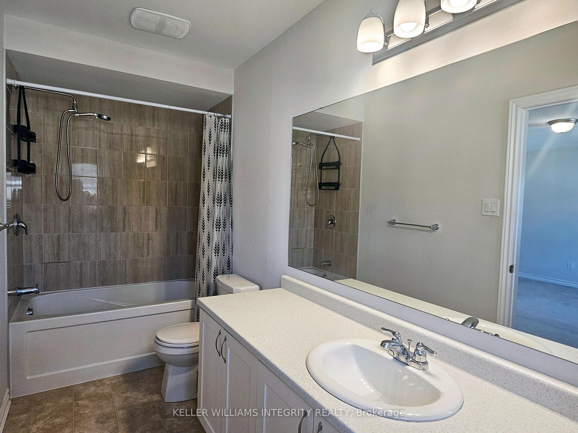Photo 18 of 568 Roundleaf Way, Ottawa, Kanata - Emerald Meadows/Trailwest — HOMEH