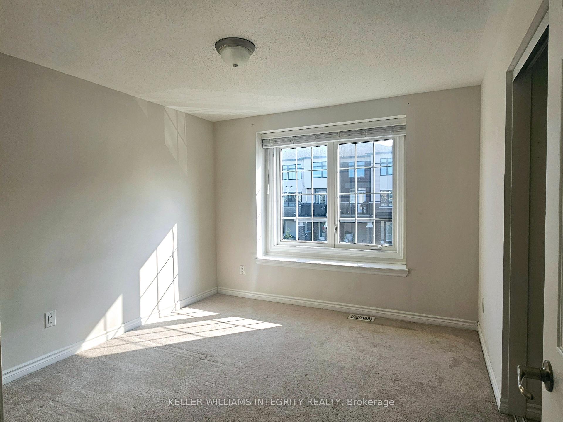 Photo 22 of 568 Roundleaf Way, Ottawa, Kanata - Emerald Meadows/Trailwest — HOMEH