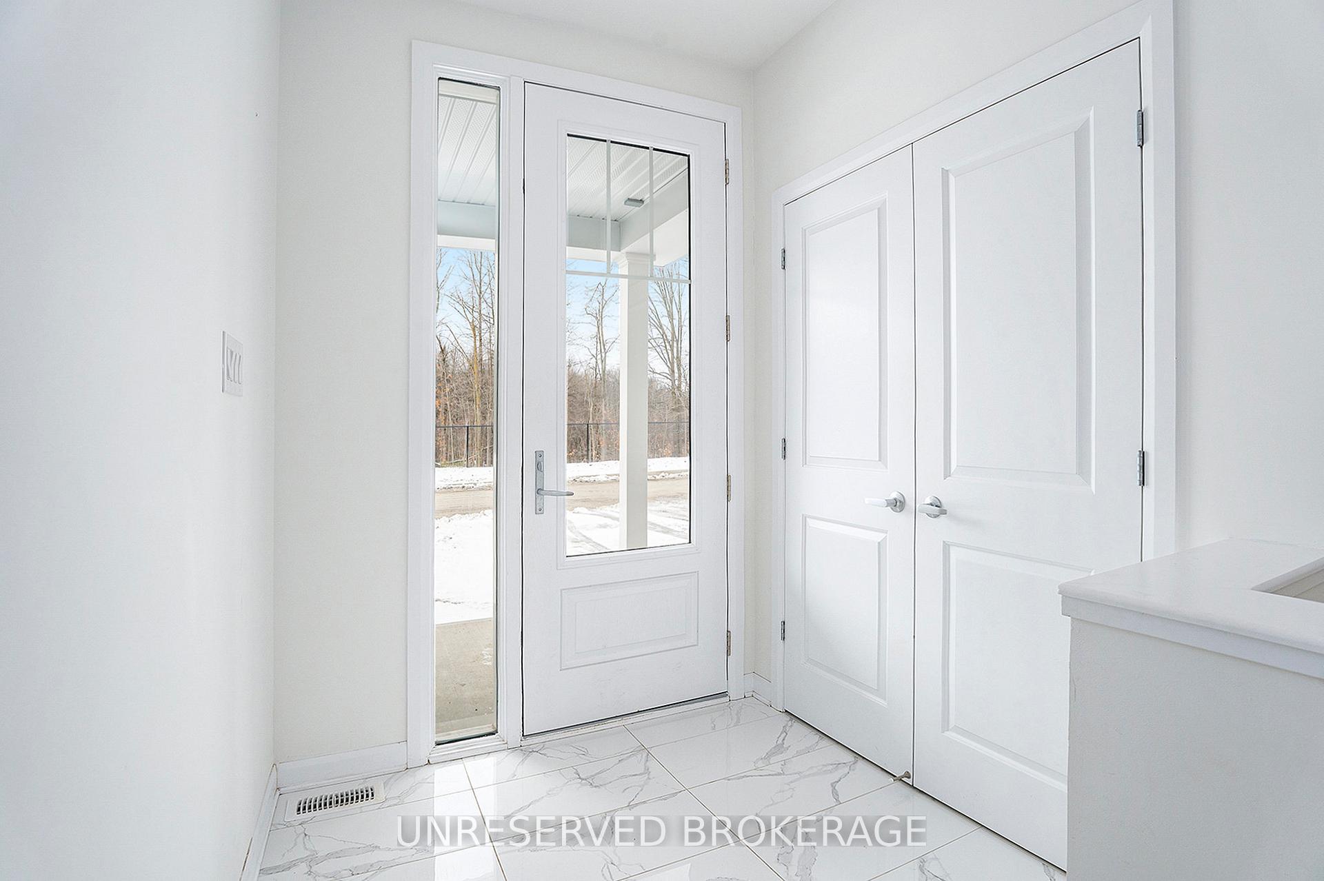 Photo 3 of 816 Companion Crescent, Ottawa, Mahogany Community — HOMEH