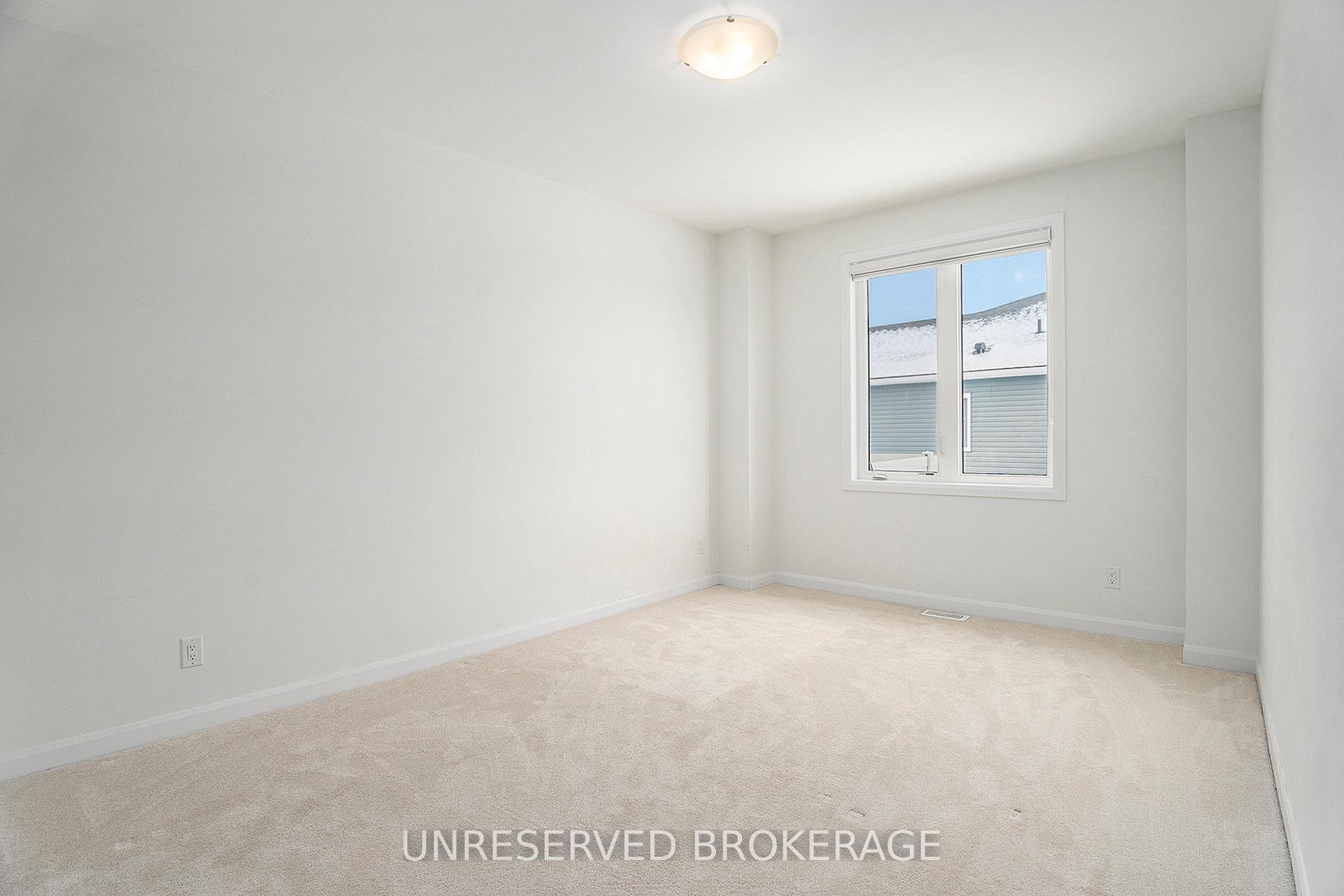 Photo 15 of 816 Companion Crescent, Ottawa, Mahogany Community — HOMEH