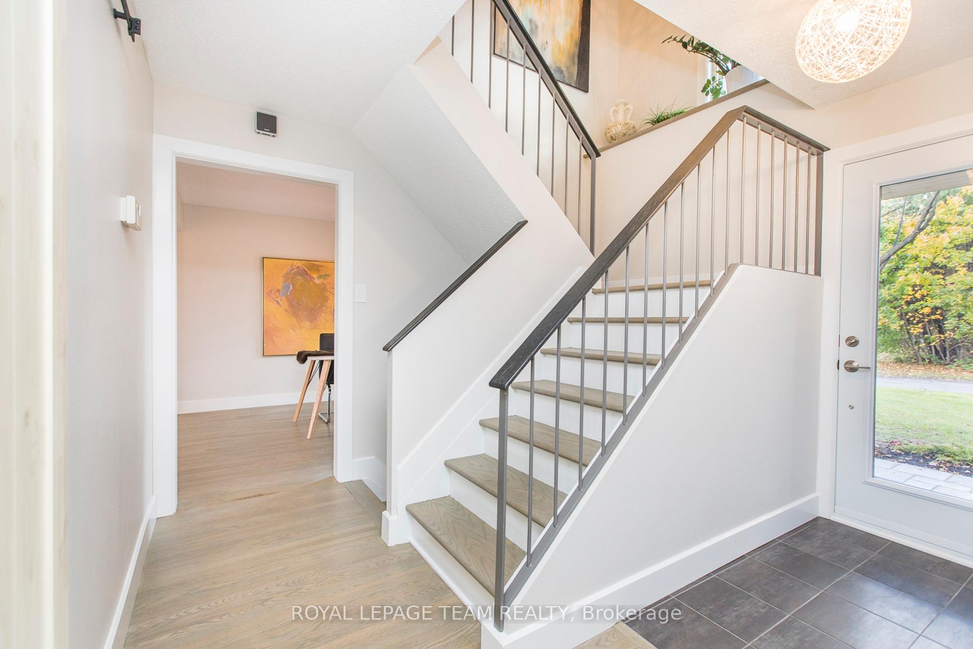 Photo 25 of 8 Kingsford Crescent, Ottawa, Kanata - Beaverbrook — HOMEH