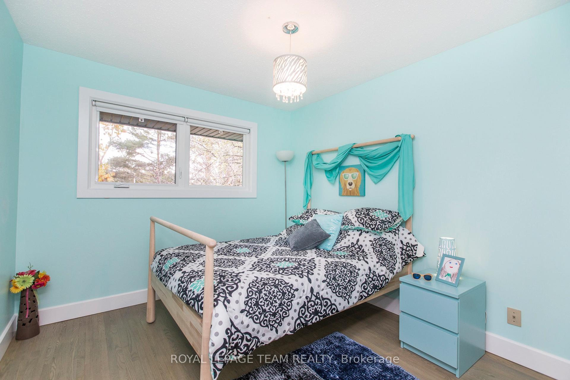 Photo 31 of 8 Kingsford Crescent, Ottawa, Kanata - Beaverbrook — HOMEH