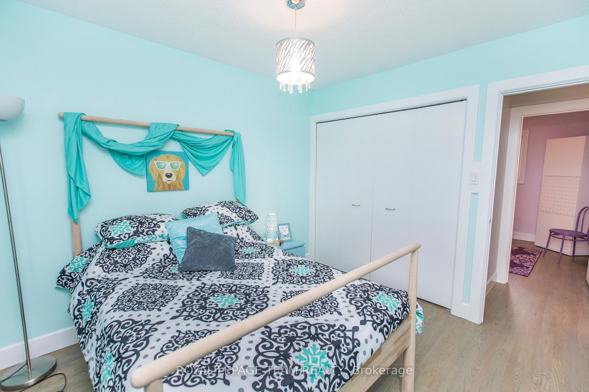 Photo 32 of 8 Kingsford Crescent, Ottawa, Kanata - Beaverbrook — HOMEH