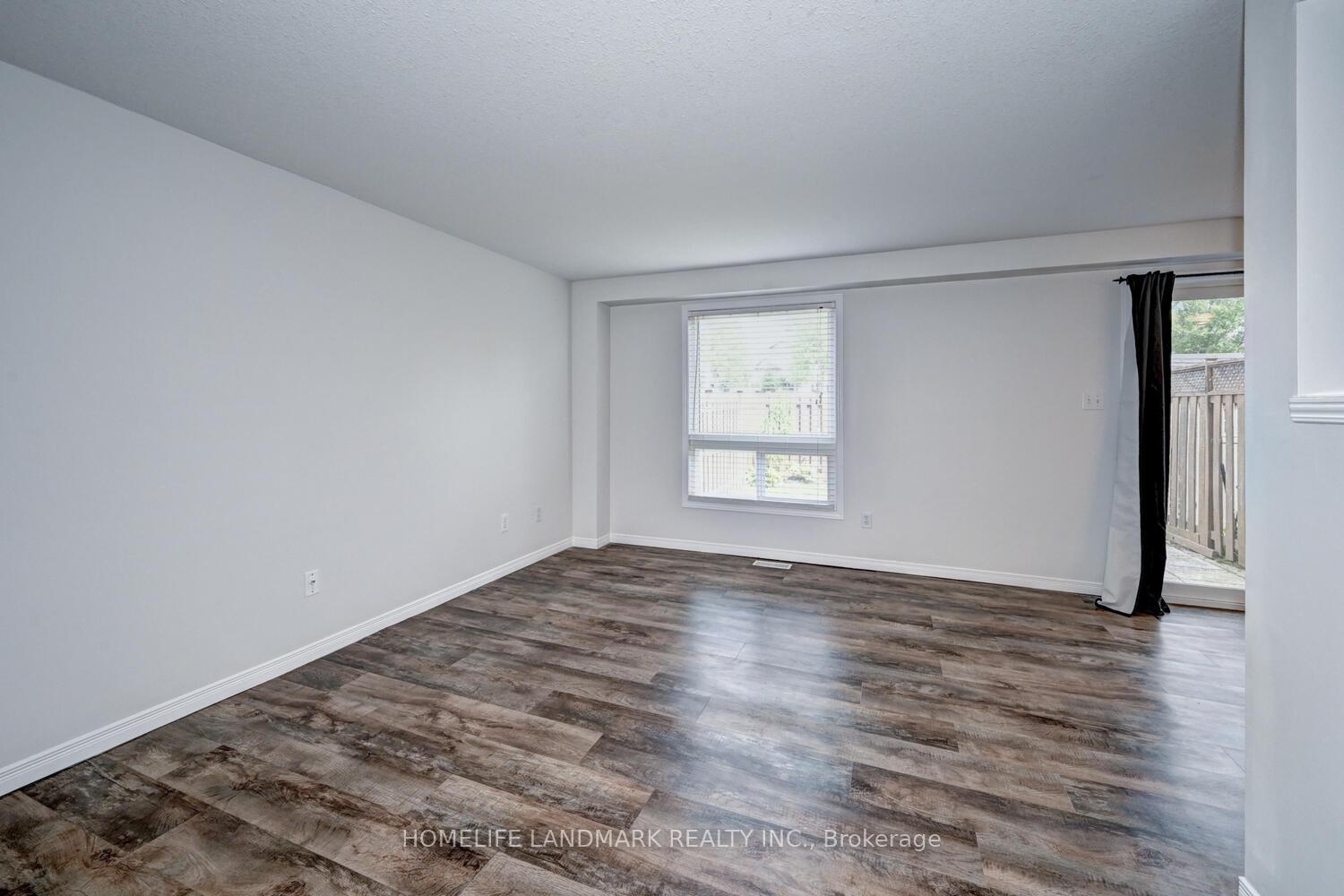 Photo 7 of 239 Prosperity Dr., Kitchener — HOMEH