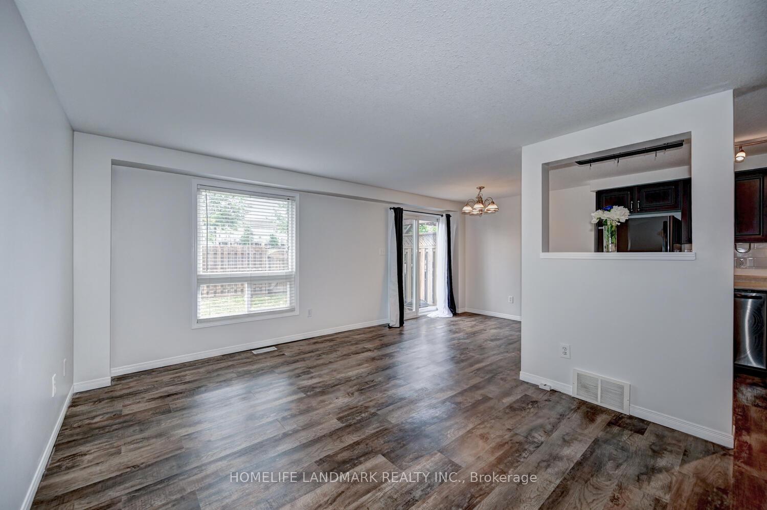 Photo 8 of 239 Prosperity Dr., Kitchener — HOMEH