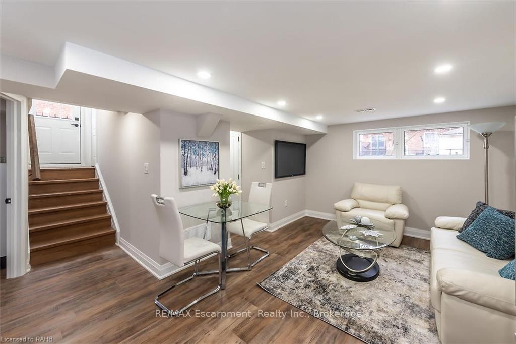 Photo 10 of Unit Lower Unit, 153 East 33rd Street E, Hamilton, Raleigh — HOMEH