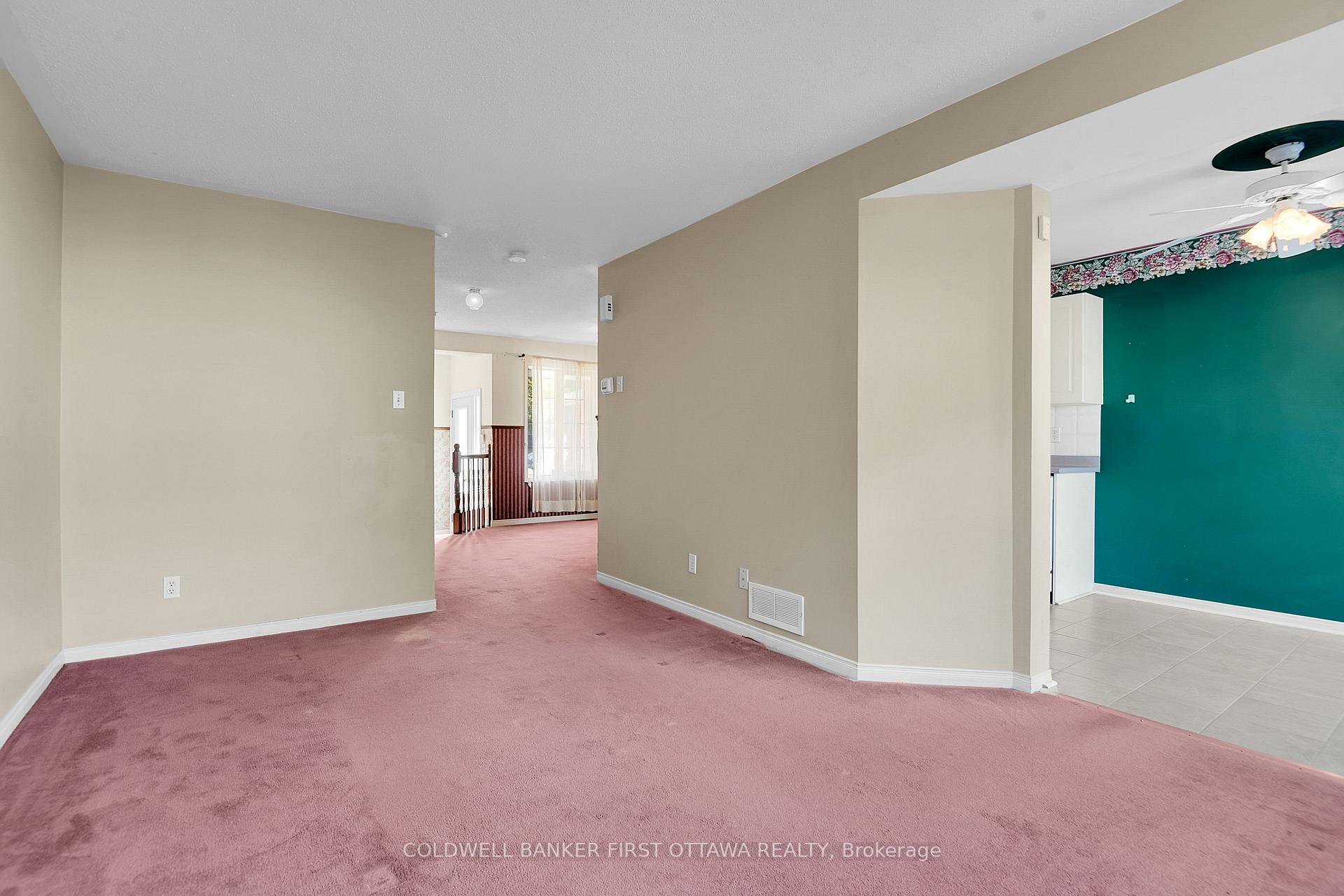 Photo 11 of 16 Angus Drive, Ottawa, Kanata - Katimavik — HOMEH