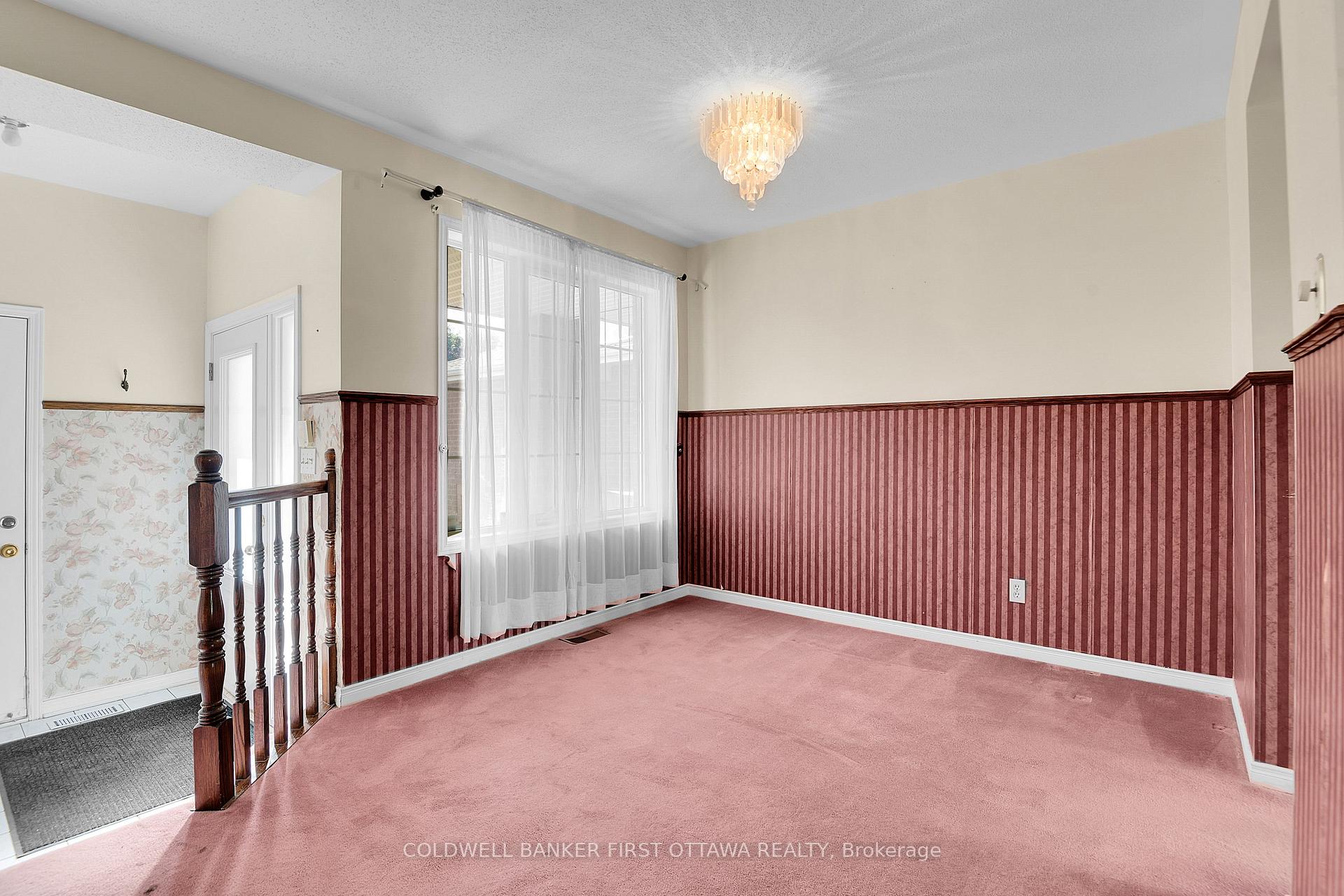 Photo 12 of 16 Angus Drive, Ottawa, Kanata - Katimavik — HOMEH