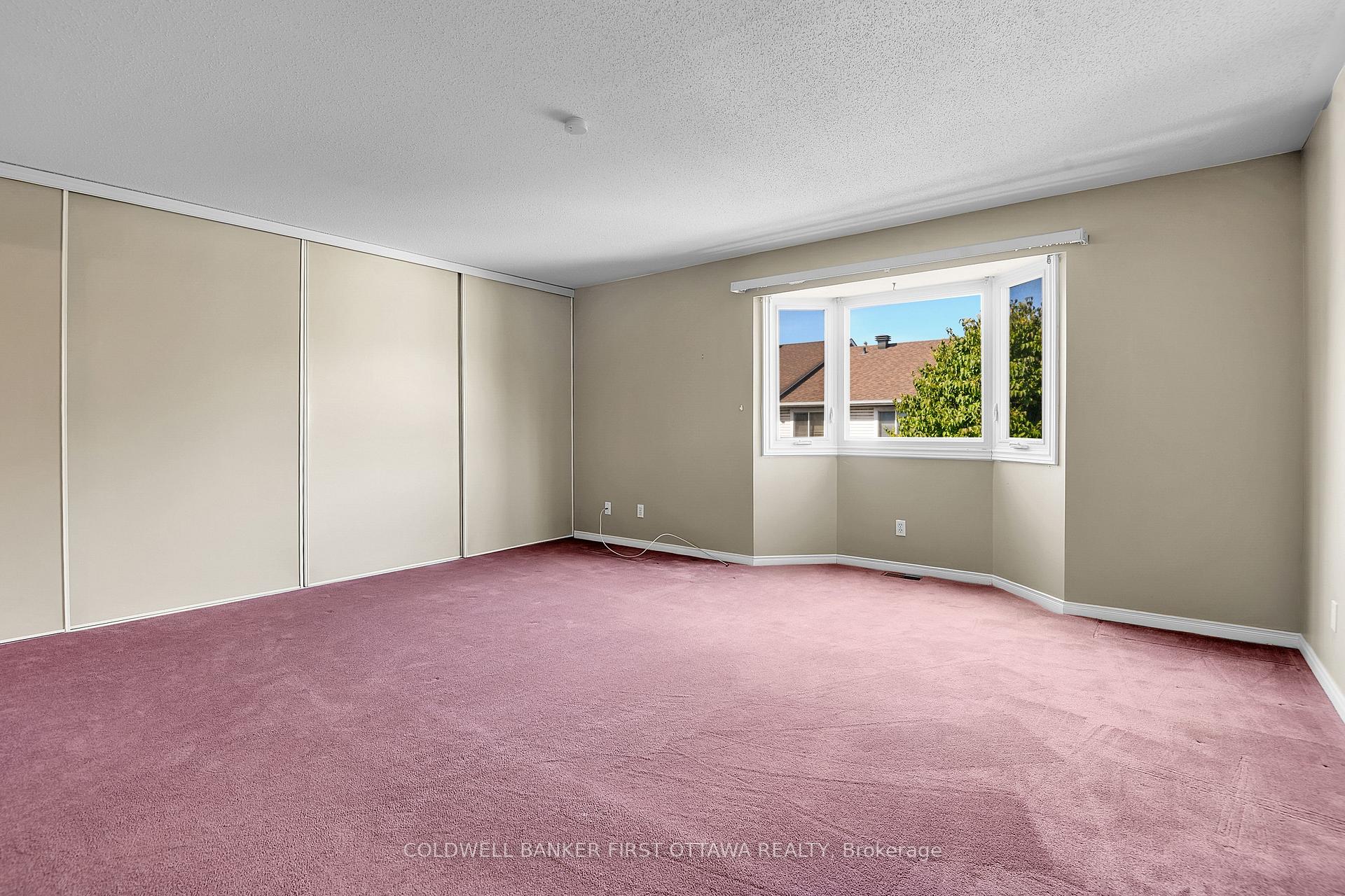 Photo 23 of 16 Angus Drive, Ottawa, Kanata - Katimavik — HOMEH