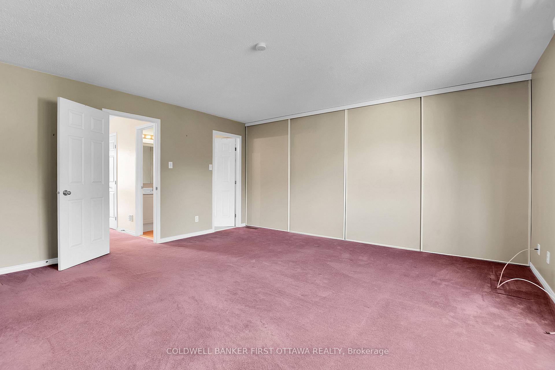 Photo 24 of 16 Angus Drive, Ottawa, Kanata - Katimavik — HOMEH